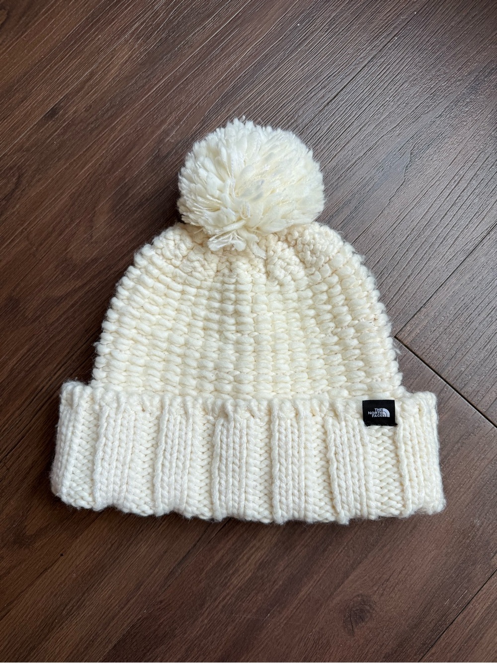 The North Face Cozy Chunky Off White Pom-Pom Knit Beanie Winter Hat Toboggan